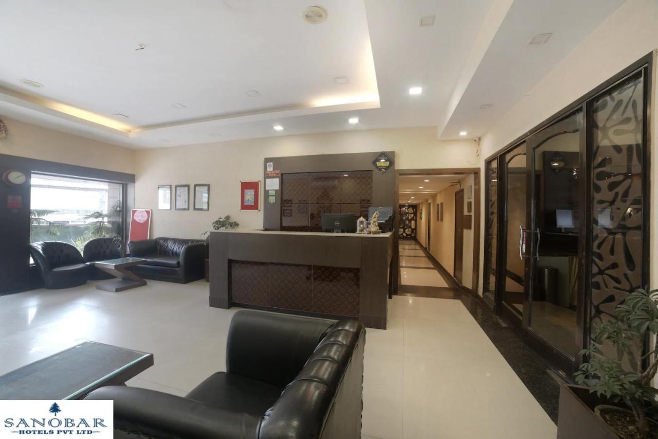 Hotel Sanobar The Midtown à Mussoorie Extérieur photo