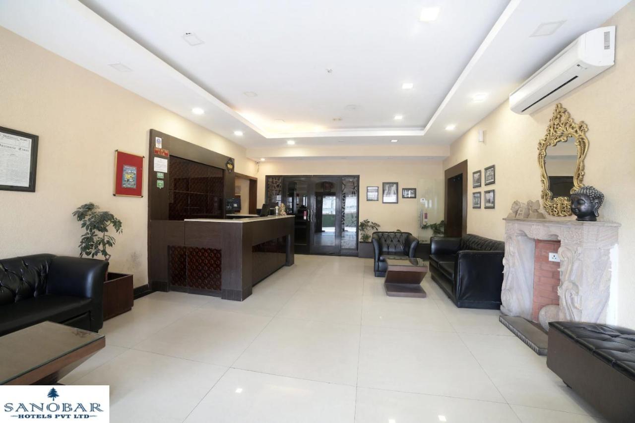 Hotel Sanobar The Midtown à Mussoorie Extérieur photo